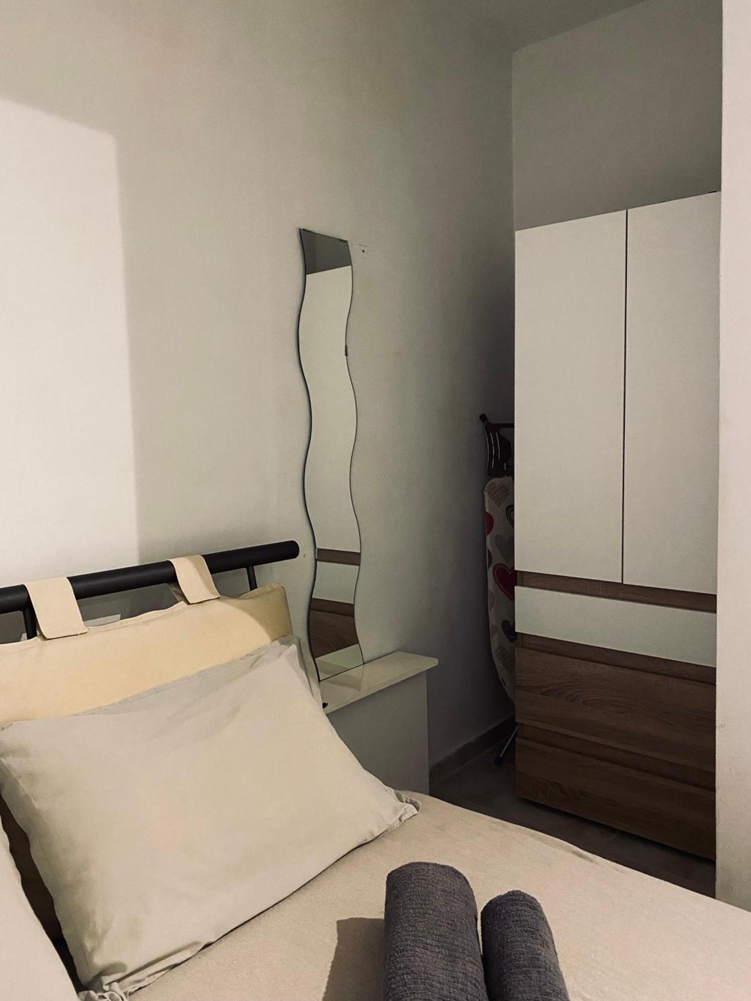 شقة Independent House At Glyfada أثينا المظهر الخارجي الصورة